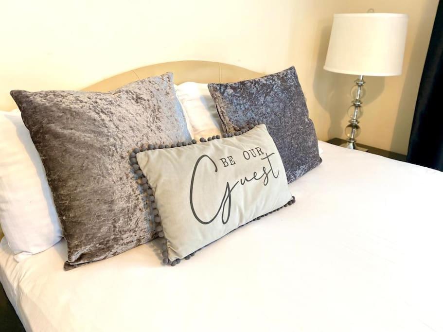Amazing 2-Bed City Centre Apt With Parking Coventry Buitenkant foto